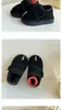 Zapatos de Algodón para Niños 2025 Invierno Nuevo Estilo Coreano Botas de Nieve para Niños y Niñas con Velcro Dedos Divididos Falsos Botas de Algodón Forradas de Felpa
