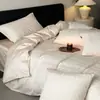 Juego de ropa de cama de cuatro piezas estilo lujo ligero de algodón de fibra larga de 60 hilos, funda de edredón de algodón puro, grado A para maternidad e infantil, funda de edredón de algodón, sábana bajera y sábana de cama