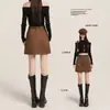 Falda Corta de Ante Marrón Vintage Transfronteriza Otoño 2026 para Mujer, Falda Bodycon Versátil con Bolsillos, Falda Corta de Línea A Adelgazante