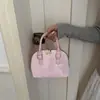2026 Popular Simples Verão Retrô Casual Nova Moda Estilosa Texturizada Ombro Único Transversal Concha Bolsa Feminina
