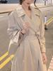 Chaqueta Cortavientos Elegante de Alta Gama Estilo Similar a Lu Si para Mujer Primavera, Otoño e Invierno Largo Medio Estilo Holgazán Estilo Británico