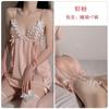 Roupa Íntima Sexy Nova Francesa Sem Costas no Pescoço Roupas para Casa Renda Floral de Malha Sexy Alça Longa Camisola conjunto
