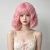 Peruca Curta Cacheada com Franja, Peruca Colorida de Cabeça Cheia para Mulheres, Cabelo Cacheado Médio-Longo, Popular Online, Venda Direta da Fábrica, Peruca Estilo Coreano