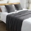 Hotel B&B estilo Wabi-sabi color sólido toalla para pie de cama color café manta para pie de cama manta de habitación modelo funda de cama color sólido se puede pedir banderín de cama