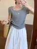 Estilo Casual Gola Quadrada Cordão Mangas Curtas em Ambos os Lados Verão 2025 Novo Estilo Coreano Casual Elegante Cor Lisa Camiseta Top