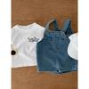 Conjunto de Mono con Camiseta para Niños Traje de Verano de Mezclilla con Pantalones Cortos para Niños Conjunto de Dos Piezas con Camiseta Blanca de Manga Corta