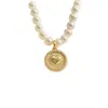 Cobre bañado en oro de 18 quilates, fuerte retención del color, colgante redondo simple en forma de corazón, materiales para accesorios de joyería hechos a mano DIY para pendientes y collares
