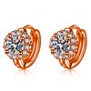 Arete de temperamento Hao con incrustaciones de circonita y diamantes completos arete arete arete bañado en oro de 18 quilates flor de cuatro garras circonita arete versátil arete
