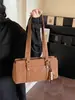Bolsa de Ombro Grande Capacidade Casual Nova Primavera 2026 Transfronteiriça, Bolsa de Ombro Moderna e Simples Tendência, Bolsa de Mão Retrô para Mulheres