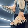 Sandalias y Pantuflas para Hombre para Exterior Verano Hogar Doméstico Antideslizantes de Meterse Sensación Pantuflas Gruesas para Exterior Zapatos de Playa