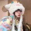Gorro de conejo dulce y lindo, cálido, con protección para las orejas, con foto de dibujos animados, para invierno, nuevo gorro de Lei Feng, gorro de peluche.