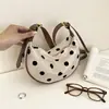 Bolsa transversal fofa de bolinhas ins verão novo estilosa lona nicho para o trabalho personalidade bolsa de mão fashion