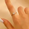 Anillos Europeos y Americanos de Acero Inoxidable con Circonita, Anillos de Lujo de Nicho de Gama Alta, Joyería de Línea Irregular, Anillos Transfronterizos para Mujeres