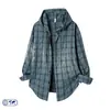Camisa de protección solar estilo retro americano para hombre, camisa fina de seda helada para exteriores de verano con un diseño único, chaqueta cárdigan de nicho