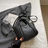 Elegante Bolso de Mano Pequeño para Mujer 2026 Nuevo de Moda Transfronterizo Más Vendido Bolso de Hombro de Moda Bolso Cruzado Tipo Cubo