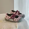 Nuevas Sandalias de Medio Uso para Niños Primavera/Verano 2026, Moderno Cierre de Velcro, Zapatos Cerrados Unisex, Zapatos Deportivos Casuales Perforados