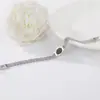 Acero de titanio chapado en oro rosa letras retro pulsera redonda negra joyería para mujer fabricantes al por mayor