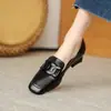 Sapatos de Salto Grosso Femininos Verão Estilo Britânico Sapatos Femininos Bico Quadrado Couro Macio Sapatos Pequenos de Couro Salto Médio Retro Couro Macio Versátil Saltos Altos