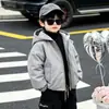 Ropa de algodón para niños estilo pan invierno 2026 nuevo estilo versión coreana chaqueta de algodón elegante para bebé chaqueta de algodón acolchada cálida para niños de invierno