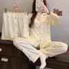 Pijama de tela arrugada lindo simple con estampado de puntos de color de ola coreana para mujer, verano, manga corta, casual, alto valor de color, conjunto de tres piezas, venta al por mayor