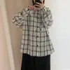 Camisa jacket a cuadros con capucha versátil estilo coreano para mujer, que ofrece protección solar con su diseño a cuadros de manga larga