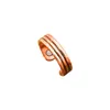 Anillo Abierto Elegante y Sofisticado con Patrón Tallado Tótems para Hombres, Venta Caliente Transfronteriza Anillo de Moda Retro Magnético de Cobre Rojo