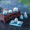 Paisaje en Miniatura Creativo Estilo Chino Montaña Verde Juego de Té Tetera Casa de Muñecas Decoración DIY Accesorios Miniatura Adornos