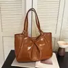 Bolsa tote retrô de cor sólida estilo faculdade coreana, nova moda outono 2026, grande capacidade, simples, versátil, bolsa de ombro