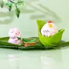 Paisaje en miniatura, creativo y lindo, con un zongzi (tamal de arroz glutinoso) y un cerdito, perfecto como decoración DIY, accesorio para regalo u adorno de escritorio para el Festival del Bote del Dragón