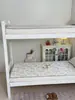 2026 Novo Modelo Conjunto de Cama para Estudante em Tecido Grosso de Algodão Natural com Bordado Acolchoado, Colchão de Cama Pequena, Tapete Refrescante e Cobertura de Cama Conjunto de Três Peças