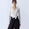 Un Conjunto Sencillo de Principios de Primavera: Top de punto versátil de corte ajustado con cuello polo fácil de llevar, hilo Yangzi ultra fino 120's