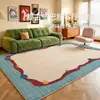 Sala de estar alfombrada