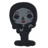 Familia Addams Miércoles Temática Charms Suaves de PVC para Zapatos Accesorios para Zapatos Accesorios Decorativos para Zapatos Amazon
