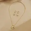 Conjunto de Joias Colar Novo Coração de Pêssego Europeu e Americano Conjunto de Joias Conjunto de Colar Amor Colar Brincos Conjunto de Duas Peças