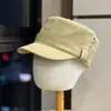 Sombrero ecuestre negro de ala plana estilo retro británico para mujer, nueva moda, temperamento artístico, circunferencia de cabeza grande, boina pico de pato, moderno