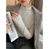 Nuevo Estilo Ropa Interior para Mujer de Cuello Alto Tejido 2026 Otoño Invierno Elegante Ropa Interior Negra Suéter de Cuello Medio Top de Invierno