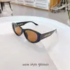 Óculos de Sol Gatinho de Armação Pequena Transfronteiriços 2026 para Mulheres, Modernos e Versáteis com um Toque de Luxo, Adequados para Viagem e Fotografia, Óculos de Sol com Proteção UV