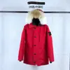 20252025 Outono/Inverno Penugem de Ganso e Pato Penugem de Pato Branco Modelo 06 Casaco Parka com Gola Grande de Pelo, Comprimento Médio Estilo Masculino