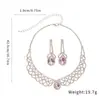 Conjunto de Pendientes y Collar de Malla con Incrustaciones de Diamante en Forma de Gota de Agua, Cadena para Clavícula de Lujo Ligero y de Alta Gama, Accesorio para el Cuello Versátil de Moda de Nicho al por Mayor