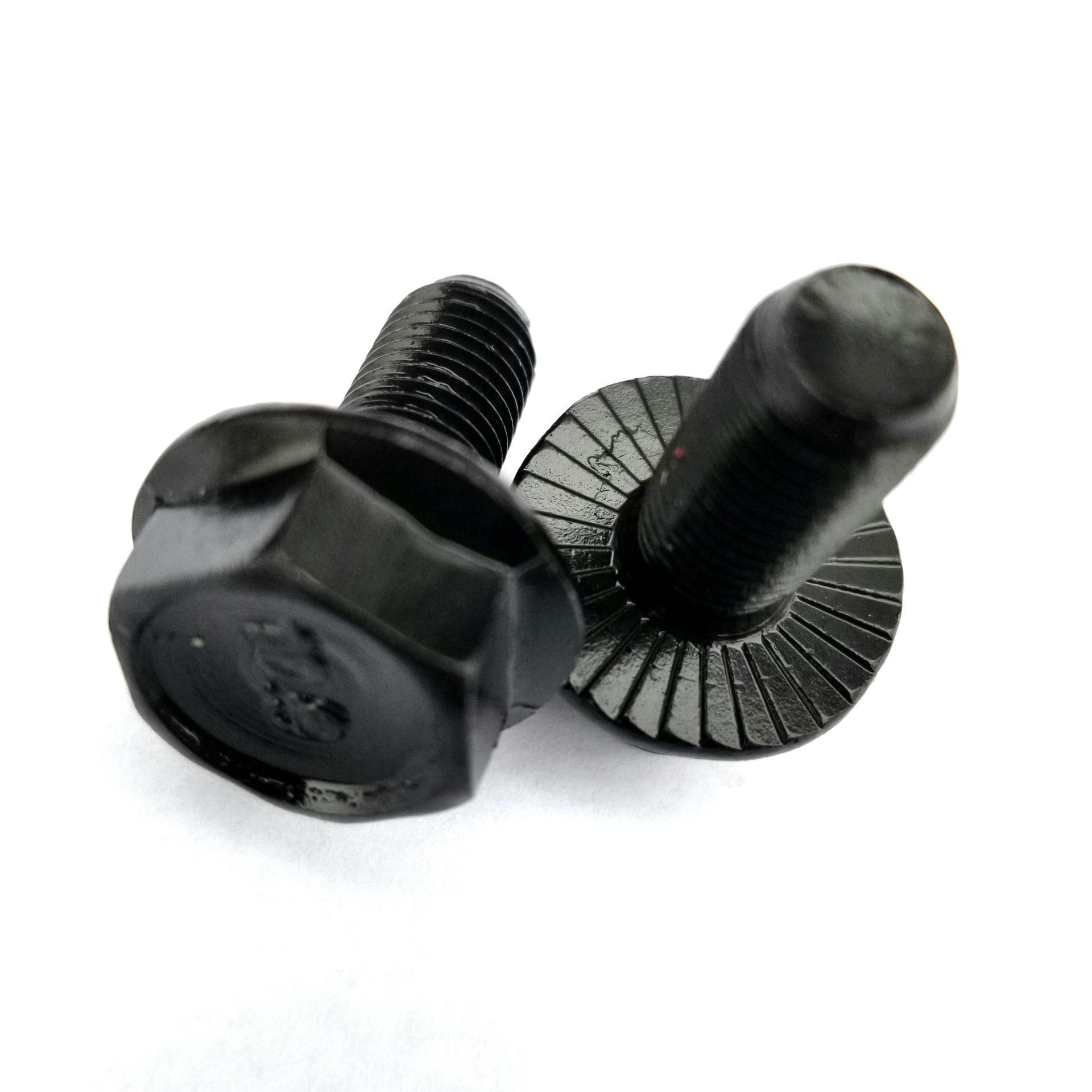 8457913812_1223320767