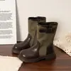 Botas de cuero de media pantorrilla para niños, nuevos modelos de otoño e invierno, Botas estilo workwear retro para niños, Botas de montar de retazos antideslizantes para niñas