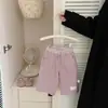 Conjunto de Colete de Primavera Super Fofo para Meninas, Novo Colete Doce para Bebê, Camiseta Básica Estilosa, Calça Casual Versátil