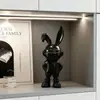 Estatueta de Coelho Moderna Minimalista Tendência para Sala de Estar Gabinete de TV e Decoração de Entrada, Artesanato em Resina Decoração Criativa para Casa