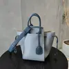 Bolsa de Mão Feminina 2026 Nova Tendência Bolsa Asa Couro Bovino de Primeira Camada Couro Macio Bolsa Saco Ombro Único Transversal
