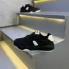 Zapatillas de moda para hombre con bloques de color, estilo callejero, zapatillas versátiles de caña baja con cordones para hombres jóvenes, antideslizantes, resistentes al desgaste, zapatos casuales para hombre