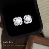 Brincos de Tarraxa Estilo Micro-set Zircônia Pérola de Vidro Luxo Leve Temperamento Elegante da Moda Francesa Brincos com Toque de Luxo Acessórios de Brincos Estilo Pequeno Chanel para Mulheres