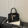 Bolso de hombro elegante y minimalista, perfecto para ir al trabajo, un bolso cuadrado pequeño, nueva colección otoño 2026, bolso de mano casual para mujer