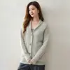 Cárdigan de punto de cachemira con trenzas en toda la prenda, para mujer, versátil, con cuello chal, mangas largas, corte holgado, tacto de alta gama francesa, chaqueta abotonada