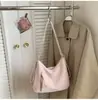 Bolso retro de gran capacidad estilo commuter para mujer, nueva colección otoño 2026, bolso de hombro casual, moderno y a la moda, diseño único