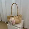 Bolso de axila de alta gama transfronterizo de nicho con patrón de diamante para mujer, nuevo bolso de hombro versátil para el día a día 2026, bolso tipo almohada de boliche